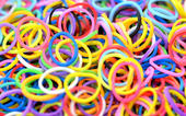 Trouble looms for loom band bandits as officers seize fake stock