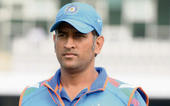 Dhoni offers to step down, former stars oppose move...