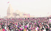 Khodaldham Temple enters Guinness Book of Records in anthem singing...