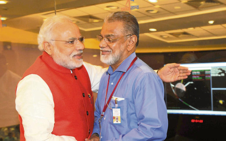 ‘મોમ’નું મંગળ સાથે ઐતિહાસિક મિલન