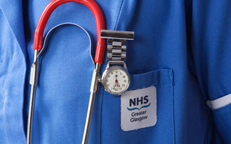 NHSનો દર ત્રણ દિવસે £૧ બિલિયનથી વ...