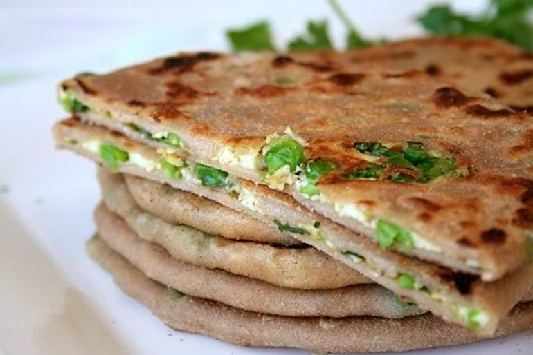 વેજીટેબલ પનીર પરાઠા...