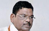 વિધાનસભા ફરીથી ખંડિતઃ ચોર્યા