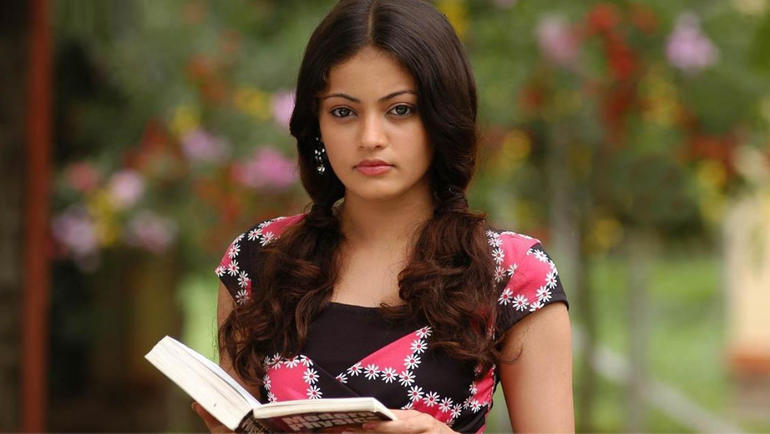Sneha-Ullal
