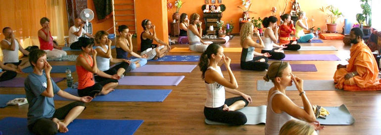 Yoga-Teacher-