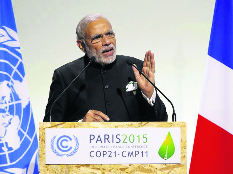 modi paris 1