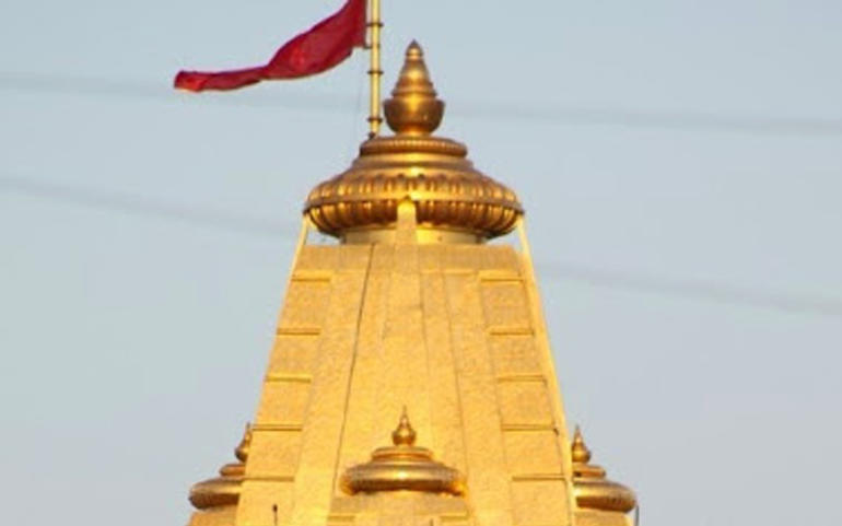અંબાજીમાં બ્રિટિશ પાટીદારે ર અંબાજીમાં બ્રિટિશ પાટીદારે ર