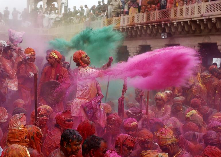 holi-festival-barsana-village-uttar-pradesh