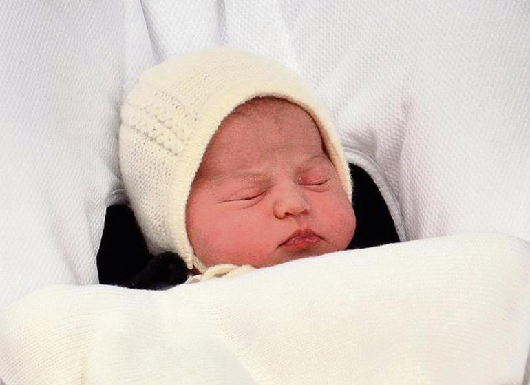 prince with daughter4