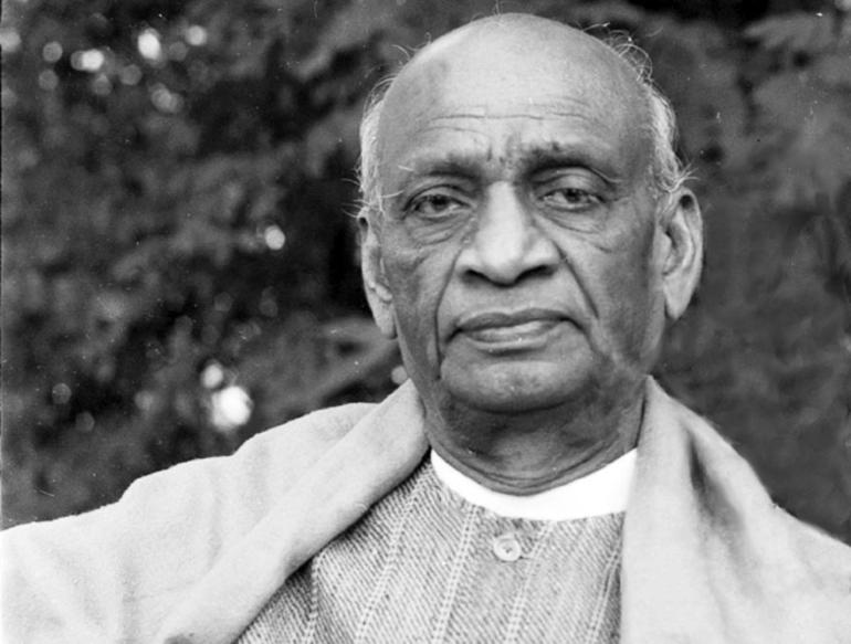 ભારતના ઘડવૈયા વલ્લભભાઈ પટેલન ભારતના ઘડવૈયા વલ્લભભાઈ પટેલન