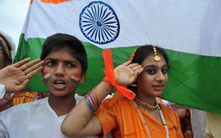 cinemas to play national anthem before films