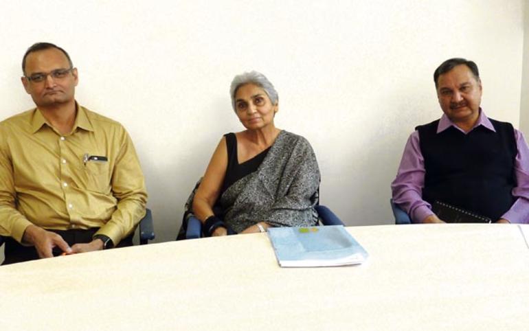 ગરીબ મહિલાઅો અને બાળકોની શ્રેષ્ઠ સારવાર એ મારૂ સ્વપ્ન: અમૃતાબહેન પટેલ