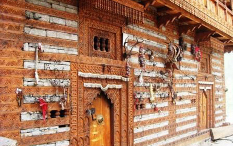 મલાણા ગામના લોકો મોગલ સમ્રાટ અ...