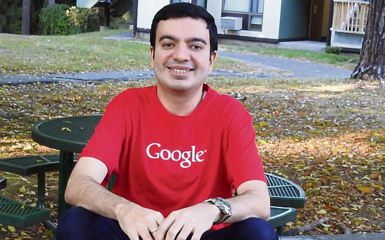 સન્મય વેદ એક મિનિટ માટે Google.comનો 
