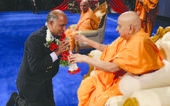 એક અદ્વિતીય આત્મા સાથે અહોભાગ