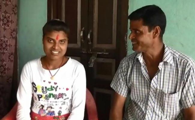 Rubi-rai-bihar-topper