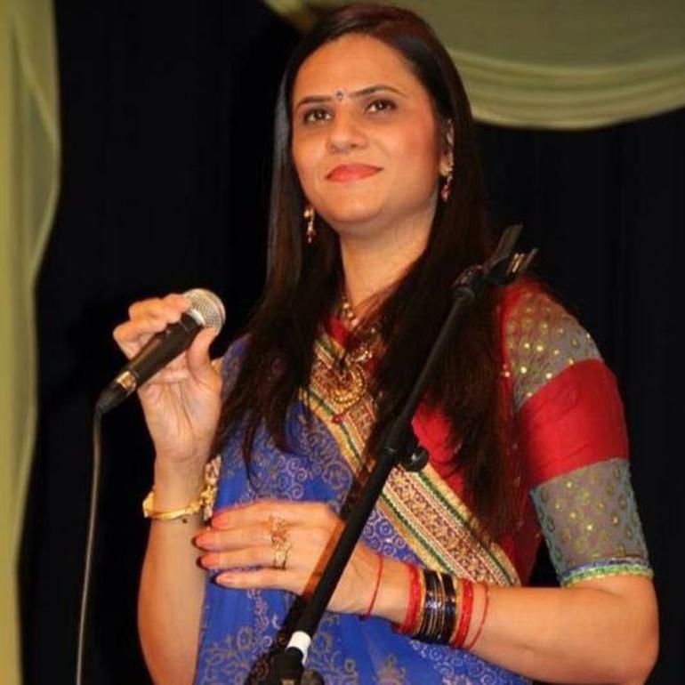 આપણા કલા સાધકો: ઉગતા ગાયક કલાક આપણા કલા સાધકો: ઉગતા ગાયક કલાક