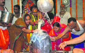 ભારતીય રાજકારણ ધાર્મિક શ્રદ્