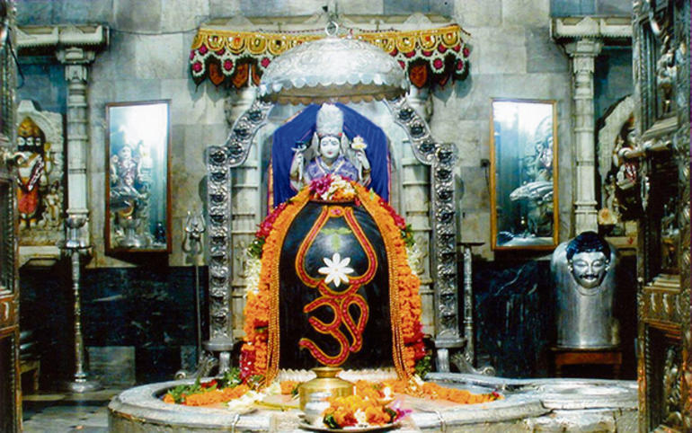 બિલ્વપત્રના અભિષેકે ભીંજાયુ બિલ્વપત્રના અભિષેકે ભીંજાયુ
