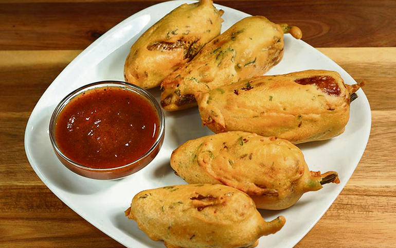 મિર્ચી વડાં... મિર્ચી વડાં...