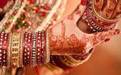 ચૂડી નહીં યે મેરા દિલ હૈ!...