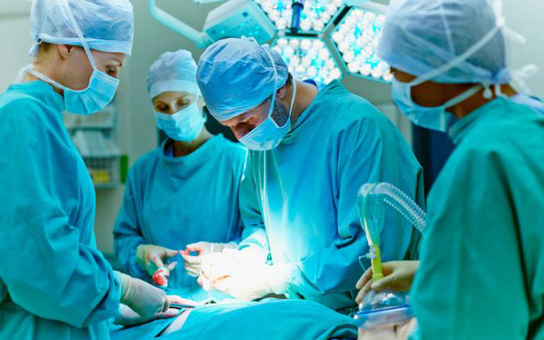 ગત વર્ષે ઈંગ્લેન્ડની NHS હોસ્પિટલોમાં આશરે ૭૦,૦૦૦ ઓપરેશન રદ ગત વર્ષે ઈંગ્લેન્ડની NHS હોસ્પિટલોમાં આશરે ૭૦,૦૦૦ ઓપરેશન રદ