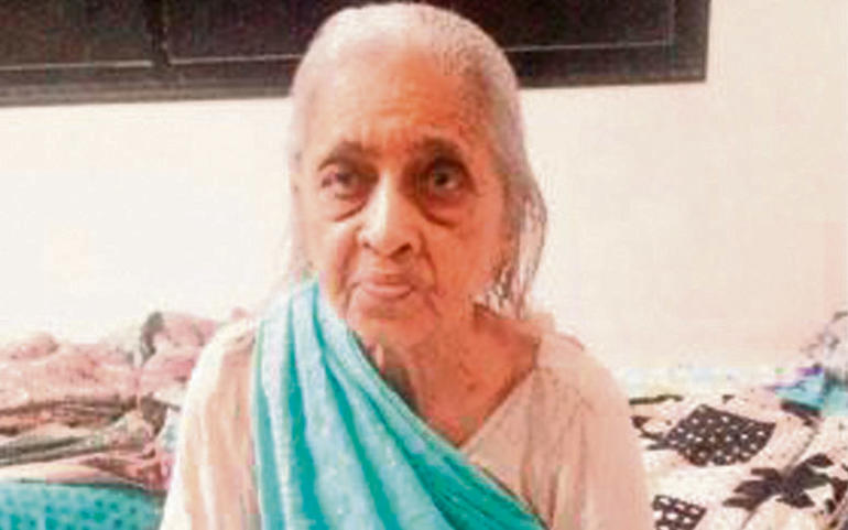 રોજ ગિલોયની ગોળી લો ને હળદરવાળ...