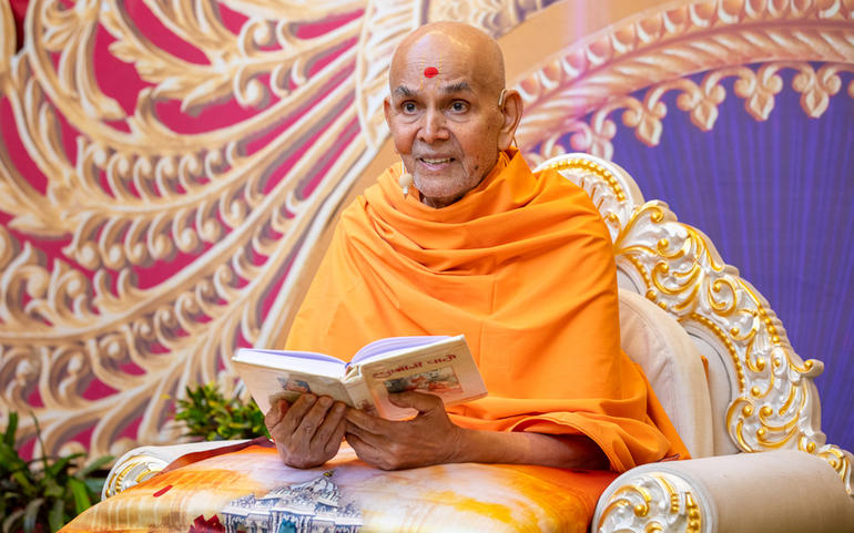 BAPS દ્વારા કોવિડ-19 મહામારી વચ્ચે મેન્ટલ હેલ્થની જાણકારી BAPS દ્વારા કોવિડ-19 મહામારી વચ્ચે મેન્ટલ હેલ્થની જાણકારી