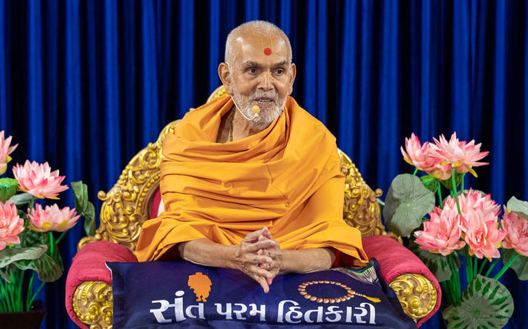 BAPSના વડા પૂ. મહંત સ્વામીનું નેન BAPSના વડા પૂ. મહંત સ્વામીનું નેન