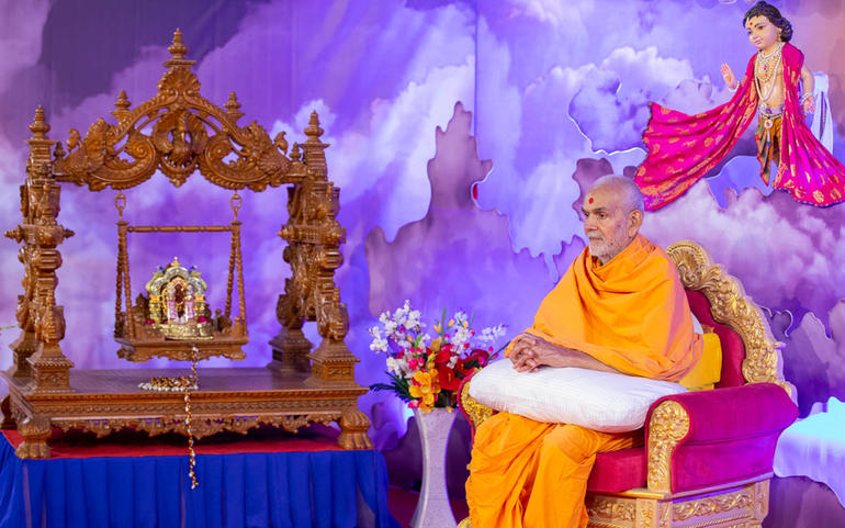 BAPS સંસ્થા દ્વારા ૨૪૦મી સ્વામીન... BAPS સંસ્થા દ્વારા ૨૪૦મી સ્વામીન...