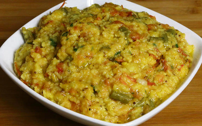 પનીર મસાલા ખીચડી... પનીર મસાલા ખીચડી...