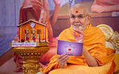 પૂ. મહંત સ્વામીની નિશ્રામાં ૭૧...
