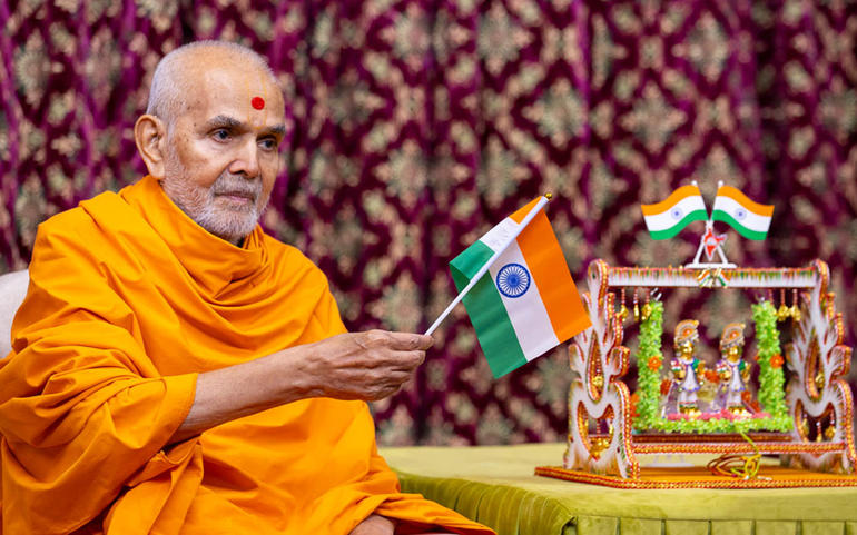 પૂ. મહંત સ્વામીનું સારંગપુરમા પૂ. મહંત સ્વામીનું સારંગપુરમા