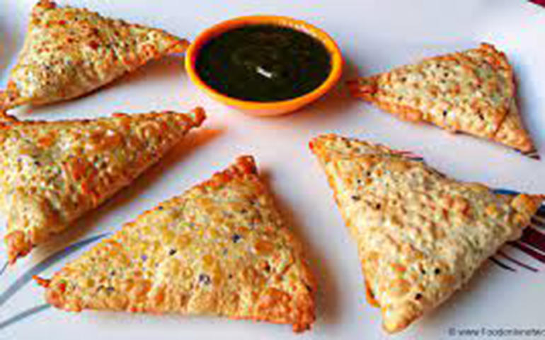 પાપડ સમોસા... પાપડ સમોસા...
