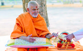 પૂ. મહંત સ્વામીનું નેનપૂરમાં વ...