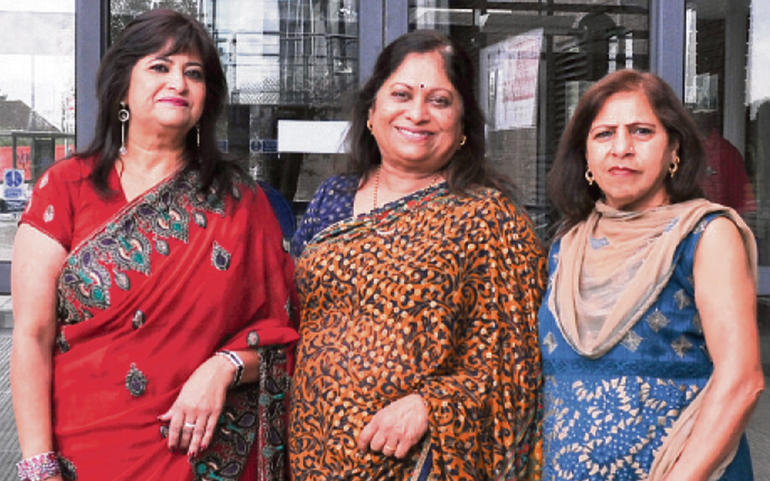 OM SHAKTI CENTRE દ્વારા સ્નેહમિલનનું આય OM SHAKTI CENTRE દ્વારા સ્નેહમિલનનું આય
