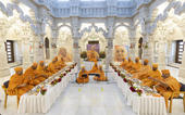 BAPS શ્રી સ્વામીનારાયણ મંદિર દ્વ...
