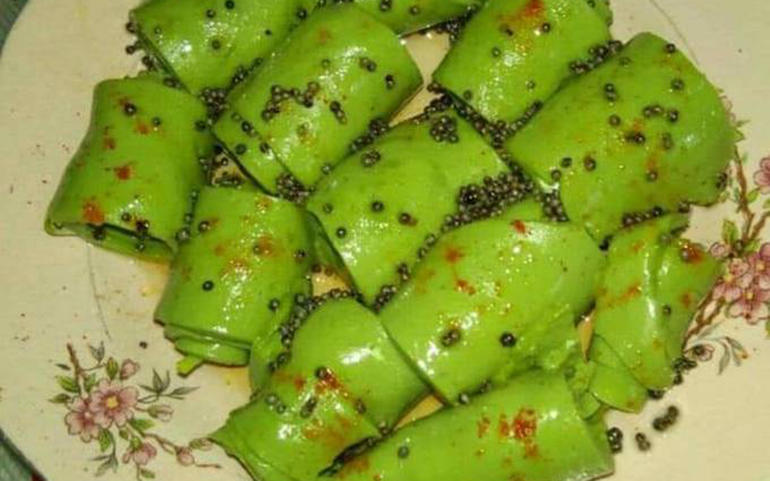 પાલકની ખાંડવી... પાલકની ખાંડવી...