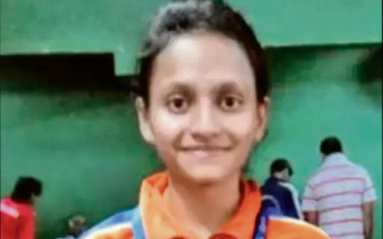 પ્લેન ક્રેશ બાદ પગ ભાંગી ગયા હ