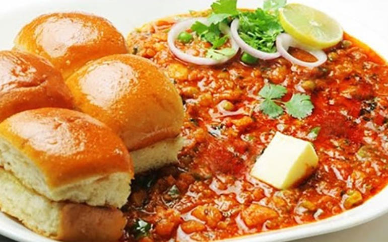 ‘પાંઉભાજી’ અજબની મારી વાનગી... ‘પાંઉભાજી’ અજબની મારી વાનગી...
