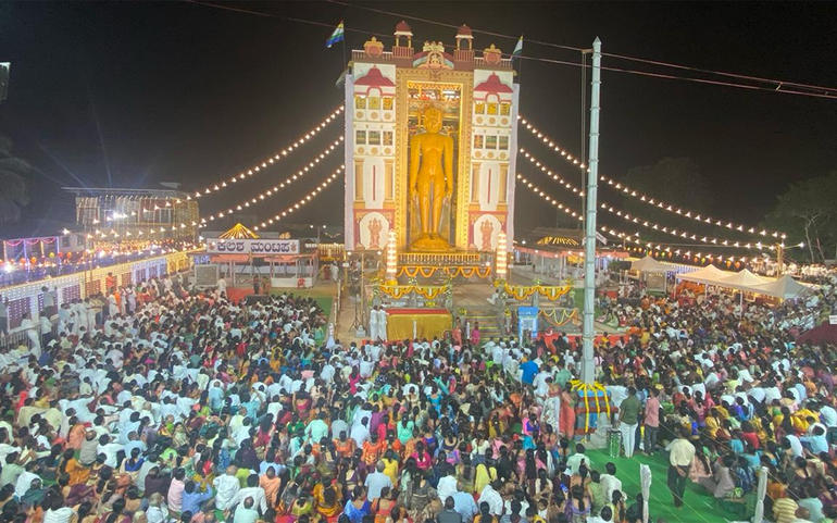 ભગવાન બાહુબલીનો મહામસ્તકાભિષ...
