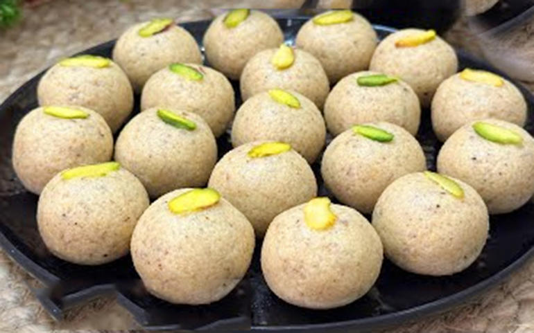 ફરાળી લાડુ... ફરાળી લાડુ...