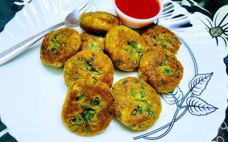 વેજિટેબલ કરારી ટિક્કી... વેજિટેબલ કરારી ટિક્કી...