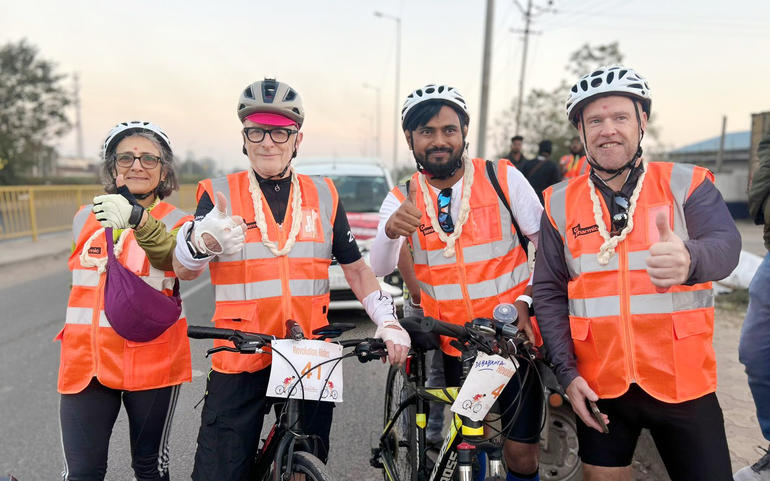 ગો ધાર્મિક દ્વારા ગાંધીજીની વીરાસત અને ક્લાઈમેટ એક્શન માટે દાંડીકૂચ ગો ધાર્મિક દ્વારા ગાંધીજીની વીરાસત અને ક્લાઈમેટ એક્શન માટે દાંડીકૂચ
