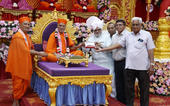 કડી સ્વામિનારાયણ મંદિરે ઘનશ્