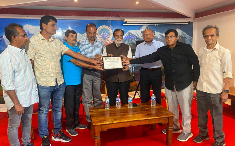 ભરોડાવાસીઓ દ્વારા લંડનમાં સમ ભરોડાવાસીઓ દ્વારા લંડનમાં સમ