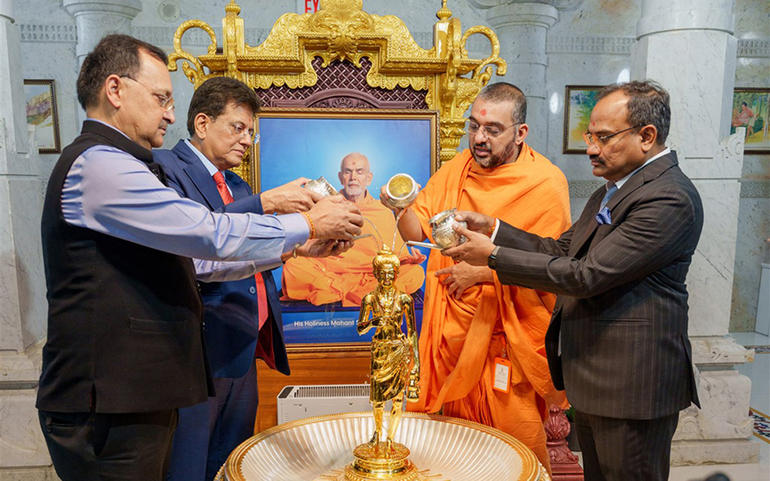 ટોરન્ટો બીએપીએસ મંદિરની મુલા ટોરન્ટો બીએપીએસ મંદિરની મુલા