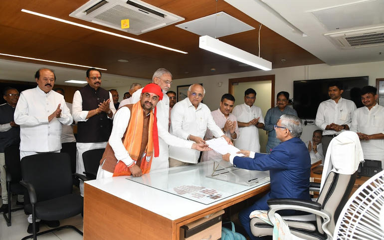 રાજ્યસભામાં ભાજપના ચારેય ઉમે