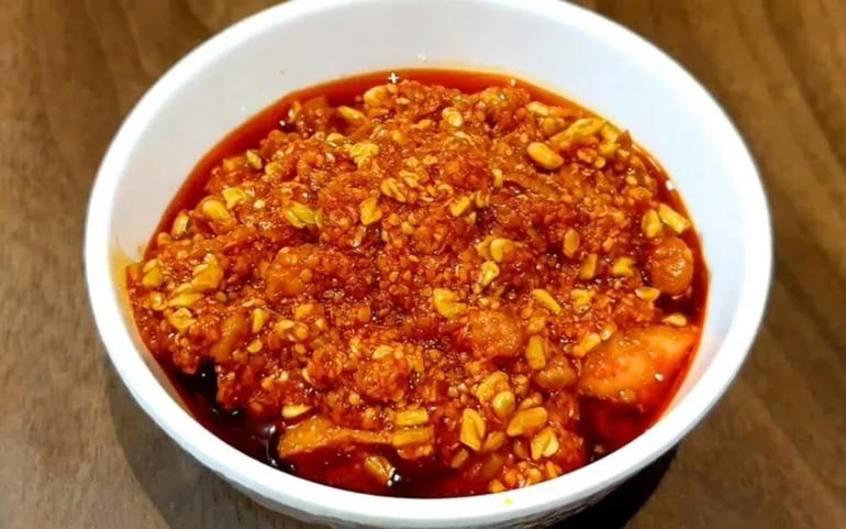 ચણા-મેથીનું અથાણું... ચણા-મેથીનું અથાણું...