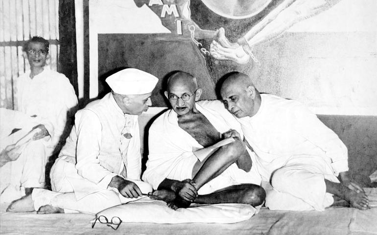 for vishnu pandya_nehru-sardar-gandhi
